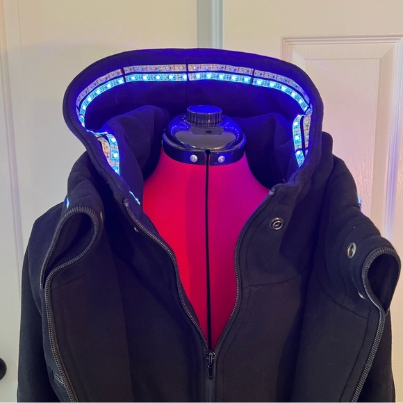 Club EXX Dolls Kill Light Up LED Rave Festival Heavy Jacket Women’s Small - Picture 2 of 11